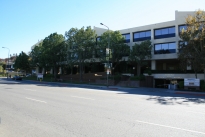 West Hills Plaza